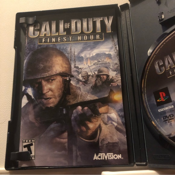 Call of Duty: Finest Hour (Sony PlayStation 2, 2004) Complete With Manual tested - Picture 4 of 5